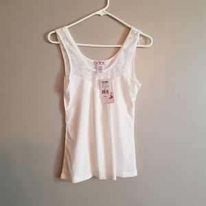 Sleeveless top